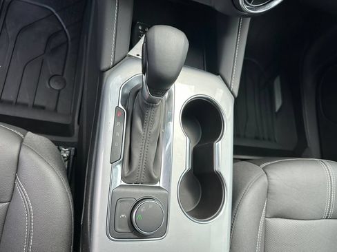 Used 2024 Chevrolet Blazer LT w/ LPO, Floor Liner Package FWD image 17