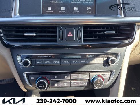 Used 2018 Kia Optima EX w/ Premium Package image 21