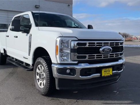 Used 2024 Ford F250 XLT image 4