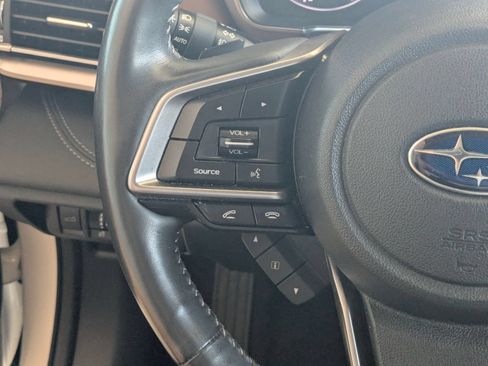 Certified 2022 Subaru Outback Touring AWD/4WD image 16
