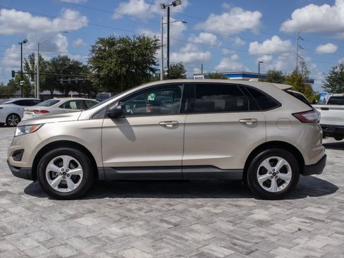 Used 2018 Ford Edge SE FWD image 4
