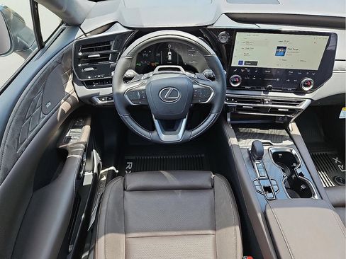 New 2026 Lexus RX 450h AWD image 6