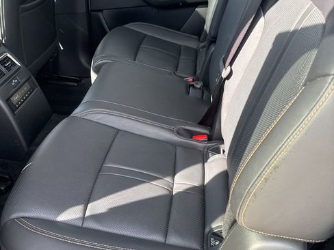 Certified 2025 MAZDA CX-90 3.3 Turbo w/ Preferred Package AWD/4WD image 24