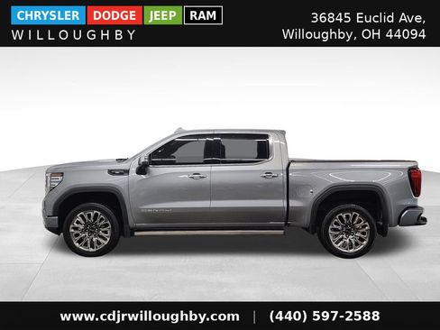 Used 2023 GMC Sierra 1500 Denali Ultimate AWD/4WD image 6