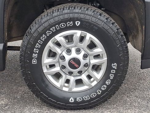 Used 2024 GMC Sierra 2500 Pro w/ Convenience Package image 13