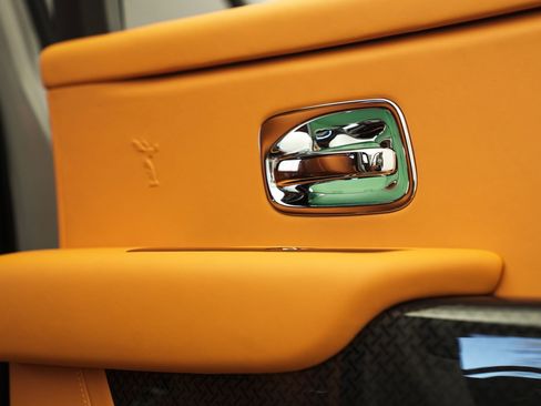 New 2026 Rolls-Royce Cullinan Black Badge image 38