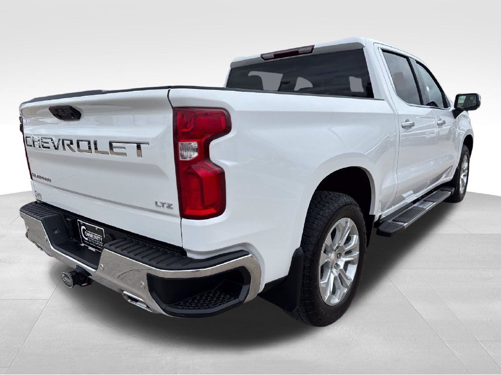 Certified 2023 Chevrolet Silverado 1500 LTZ AWD/4WD image 6