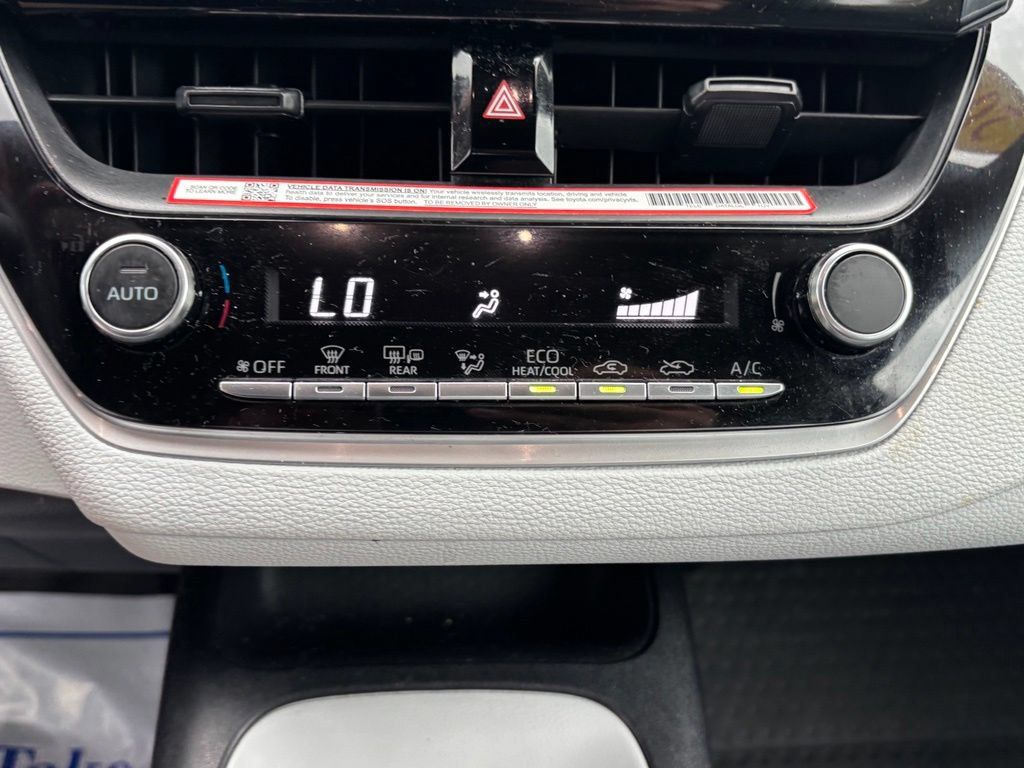 Used 2026 Toyota Corolla SE FWD image 24
