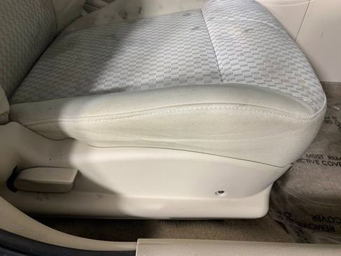 Used 2006 Chevrolet Cobalt LT image 21