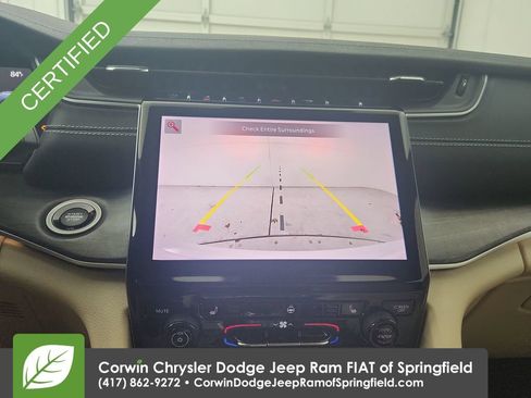 Used 2023 Jeep Grand Cherokee Limited AWD/4WD image 24