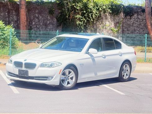 Used 2012 BMW 528i Sedan RWD image 8