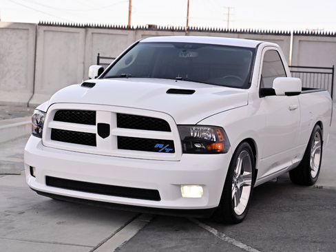 Used 2012 RAM 1500 Sport w/ Remote Start & Security Group RWD image 3