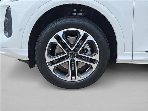 Used 2026 Audi Q5 Premium AWD/4WD image 21