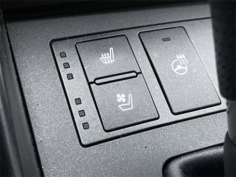 Used 2023 Lexus IS 350 F Sport image 29