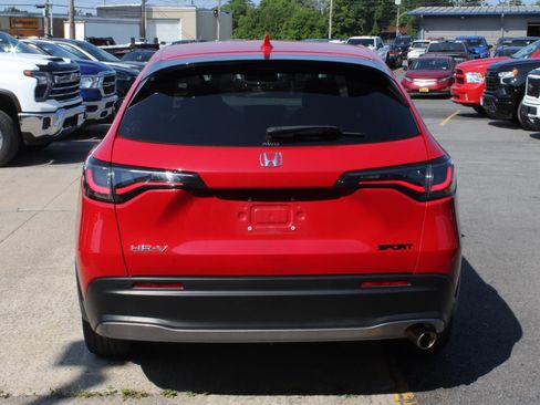Used 2025 Honda HR-V Sport image 6