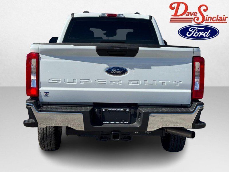 Used 2025 Ford F250 XL w/ XL Chrome Package AWD/4WD image 8