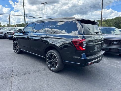 Used 2024 Ford Expedition Max Limited AWD/4WD image 4