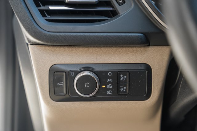 Used 2021 Ford Escape SEL FWD image 47
