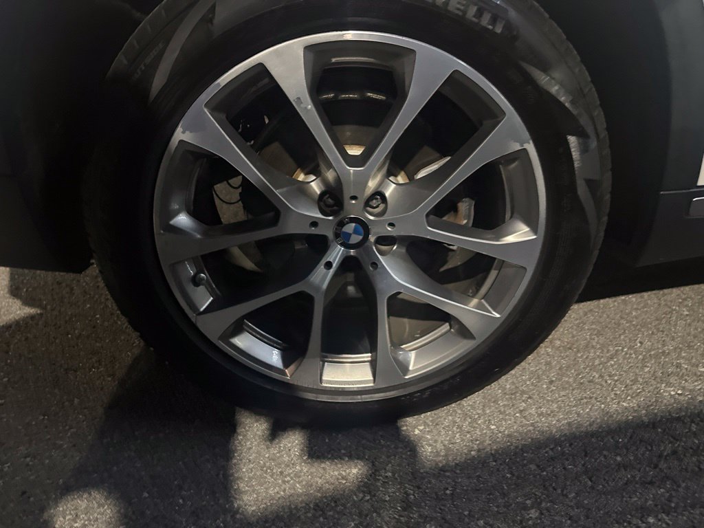 Used 2019 BMW X5 xDrive40i w/ Convenience Package AWD/4WD image 17