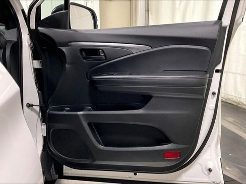 Used 2023 Honda Passport EX-L image 24