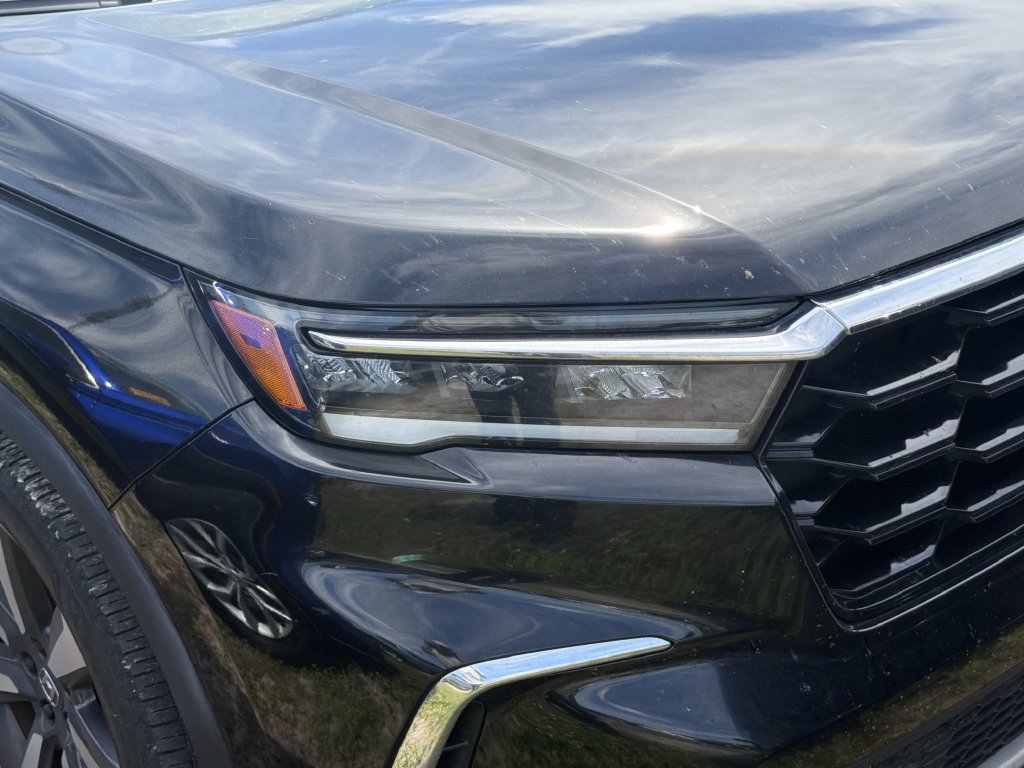 Used 2024 Honda Pilot Touring image 2