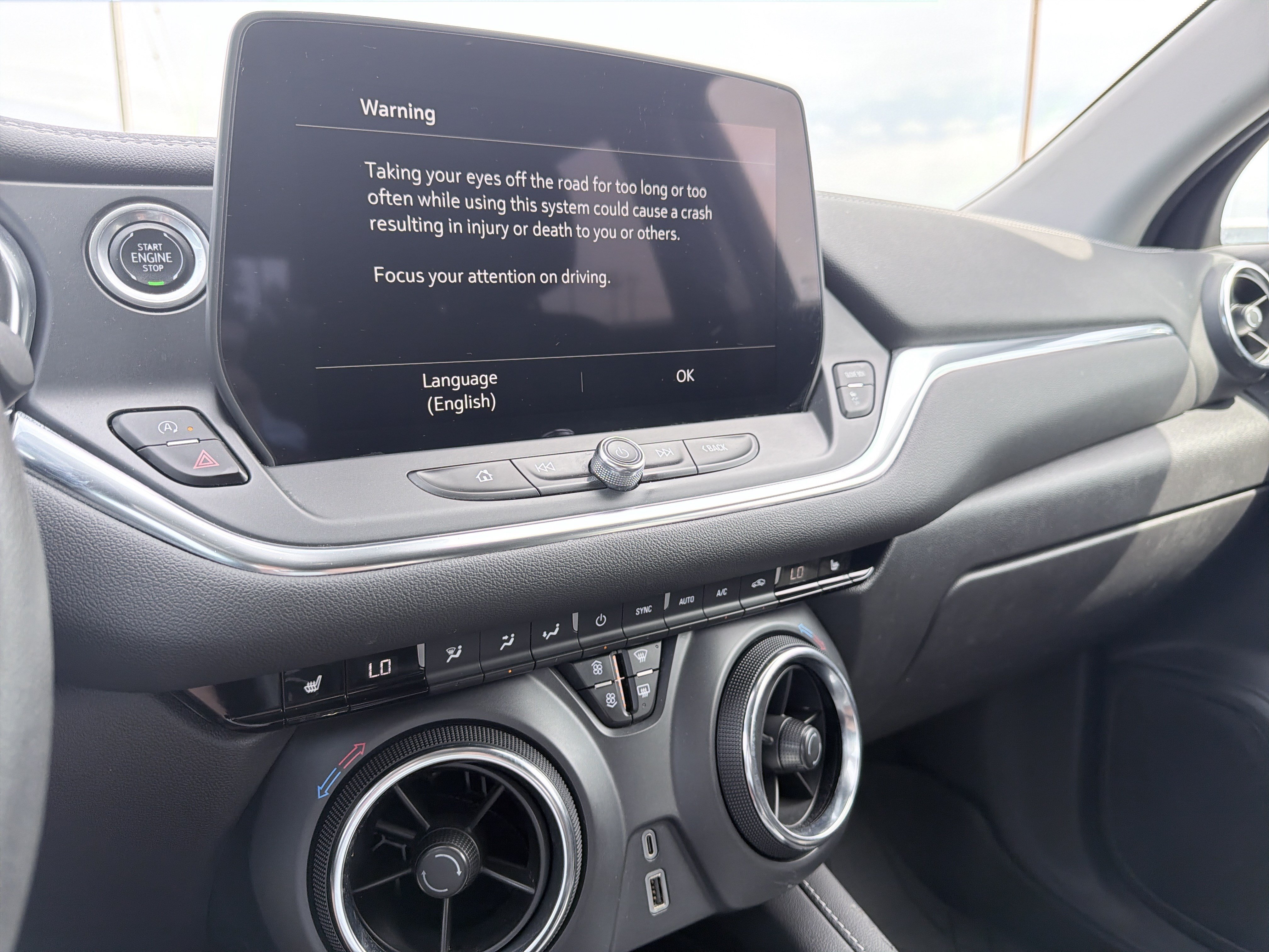 Used 2024 Chevrolet Blazer LT w/ Convenience Package FWD image 9