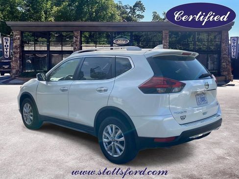 Used 2018 Nissan Rogue SV AWD/4WD image 4