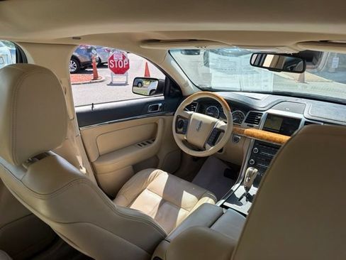 Used 2009 Lincoln MKS AWD image 36