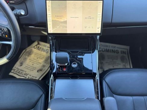 Used 2025 Land Rover Range Rover Sport SE image 27