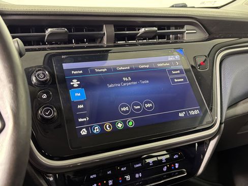 Used 2022 Chevrolet Bolt EUV Premier image 22