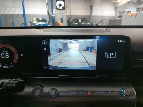 Certified 2026 Hyundai Kona SE FWD image 23