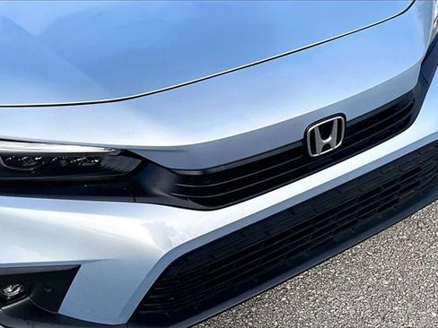 Used 2023 Honda Civic Touring image 30