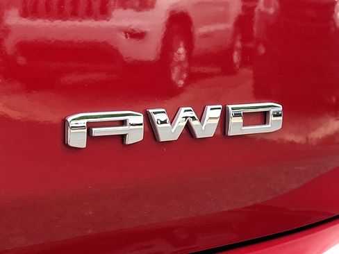 Used 2023 GMC Terrain SLE w/ Driver Convenience Package AWD/4WD image 30