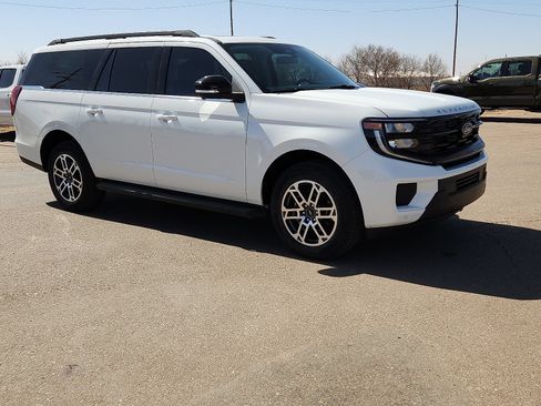New 2026 Ford Expedition Max Active AWD/4WD image 6