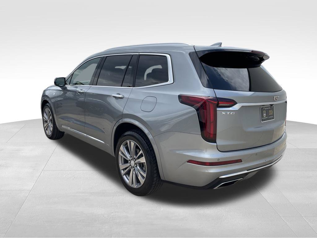 Used 2024 Cadillac XT6 Premium Luxury FWD image 7
