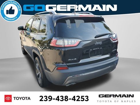 Used 2019 Jeep Cherokee Limited image 11