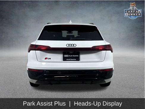 Used 2024 Audi Q8 e-tron Prestige w/ Prestige Package AWD/4WD image 8