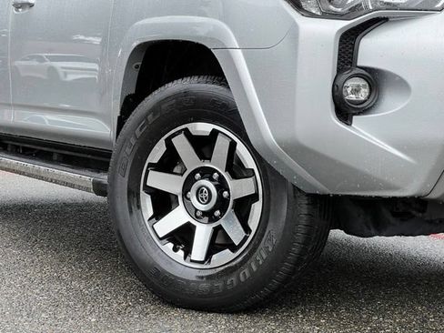Used 2021 Toyota 4Runner TRD Off-Road AWD/4WD image 2