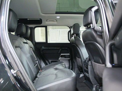 Used 2023 Land Rover Defender 110 S AWD/4WD image 24