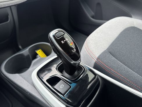 Used 2019 Chevrolet Bolt LT image 25