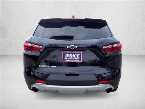 Used 2022 Chevrolet Blazer LT image 3