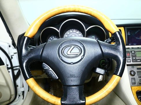 Used 2003 Lexus SC 430 Convertible image 27