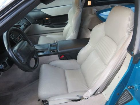 Used 1996 Chevrolet Corvette Coupe image 15