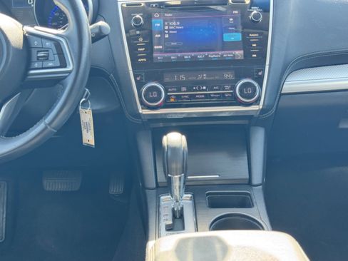 Used 2019 Subaru Outback 2.5i Premium image 23
