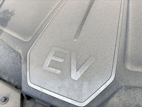 Used 2023 Kia EV6 Wind RWD image 32