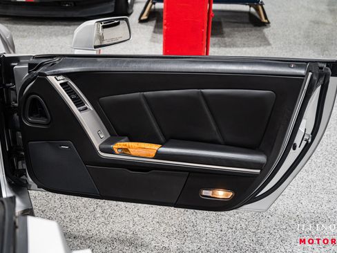 Used 2004 Cadillac XLR image 34