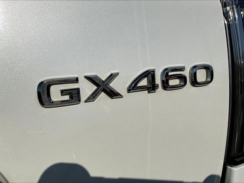 Used 2015 Lexus GX 460 Luxury AWD/4WD image 24