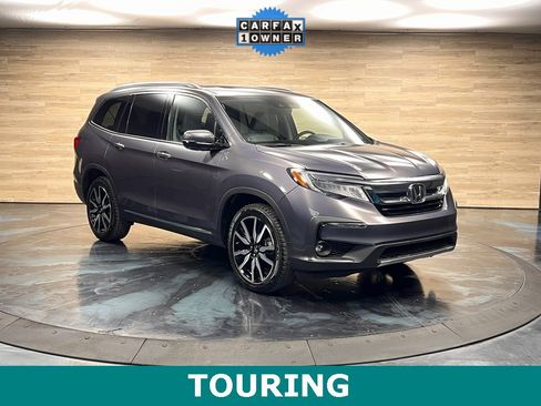 Used 2022 Honda Pilot Touring image 1