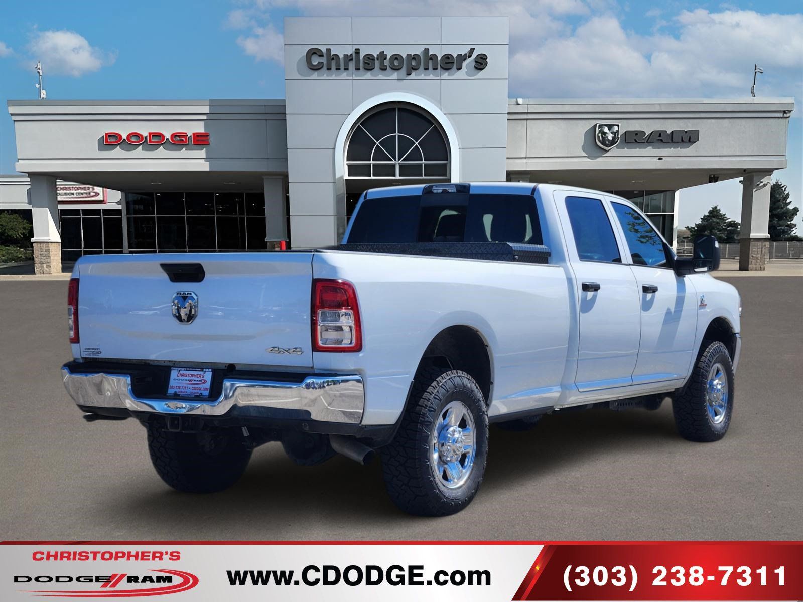 Used 2024 RAM 3500 Tradesman w/ Chrome Appearance Group AWD/4WD image 3