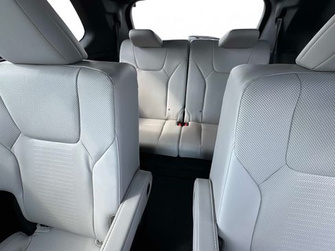 Certified 2025 Lexus TX 350 AWD w/ Technology Package image 16